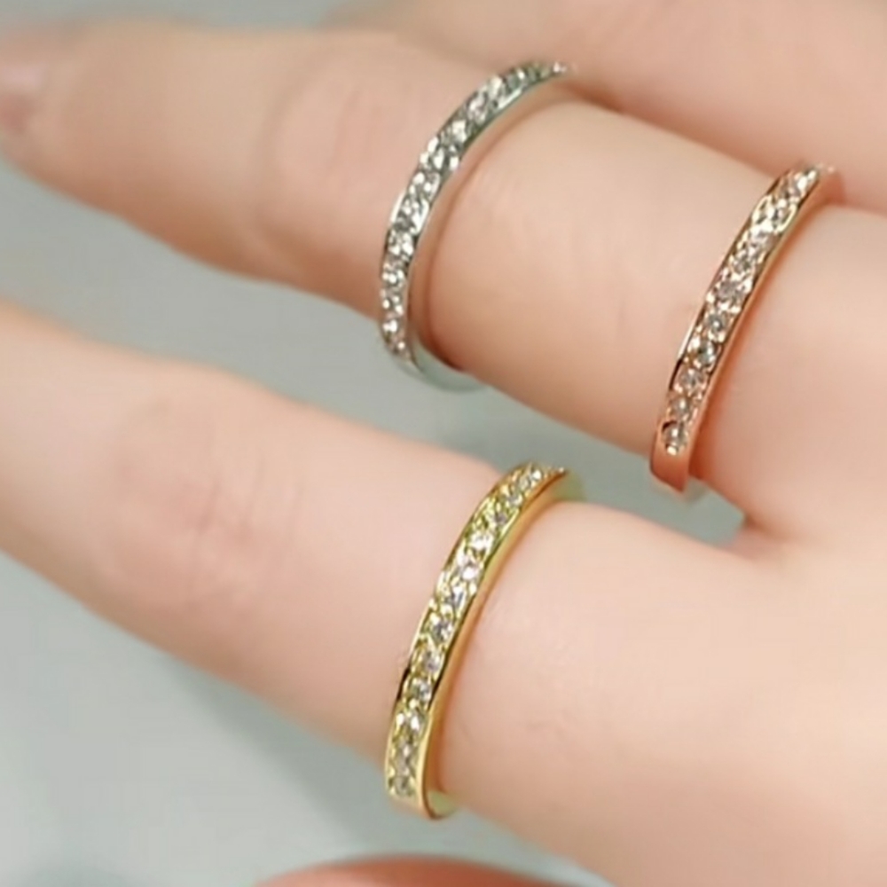 3x2.5mm wide Gold on Sterling Silver, Three Swarovski Crystal Rings, Tri-Colour - Picture 4 of 16